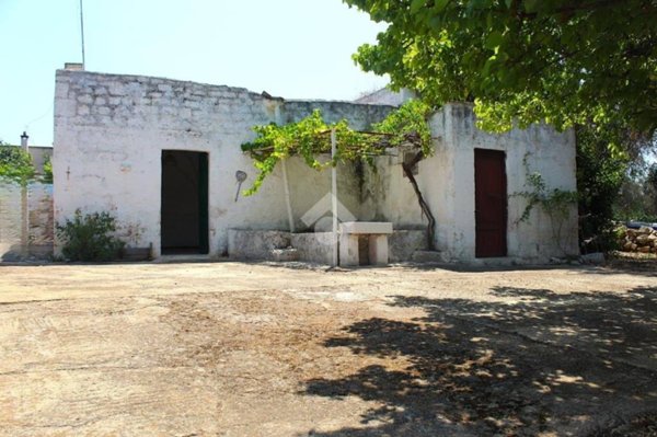 casa indipendente in vendita a Carovigno in zona Serranova