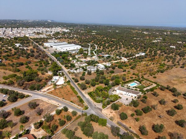 casa indipendente in vendita a Carovigno in zona Serranova