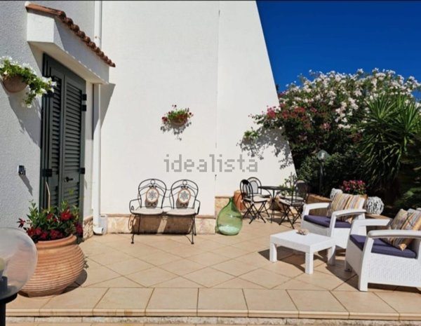 casa indipendente in vendita a Carovigno in zona Torre Santa Sabina