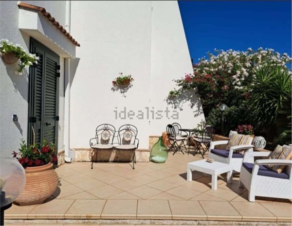 casa indipendente in vendita a Carovigno in zona Torre Santa Sabina