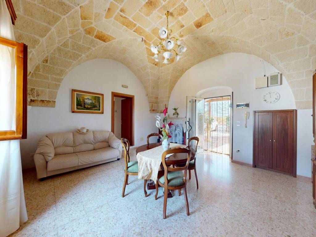 casa indipendente in vendita a Carovigno in zona Serranova