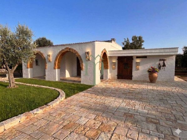 casa indipendente in vendita a Carovigno in zona Serranova