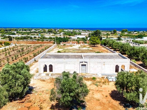 casa indipendente in vendita a Carovigno