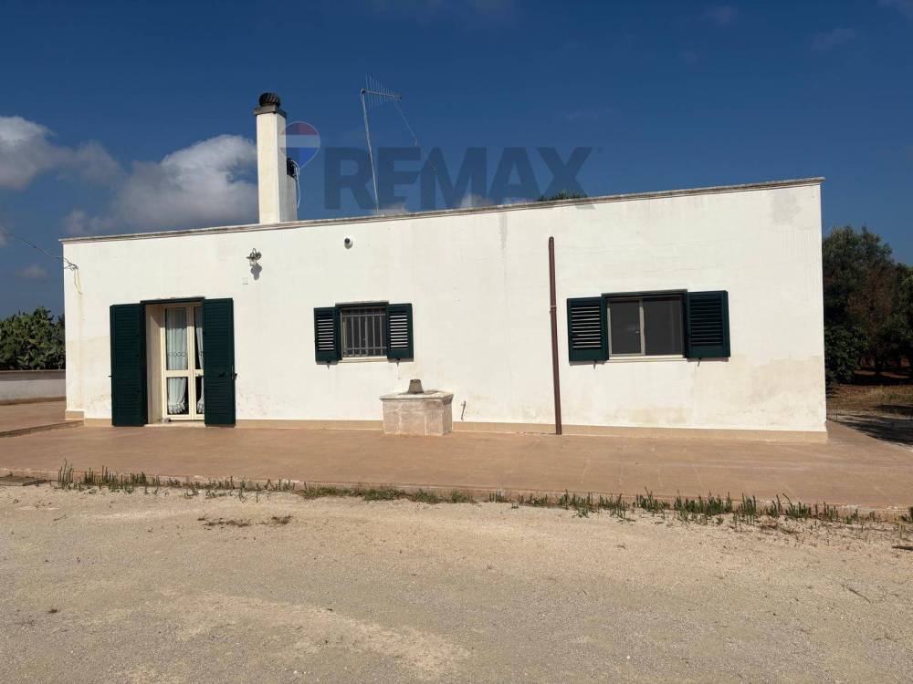 casa indipendente in vendita a Carovigno in zona Serranova
