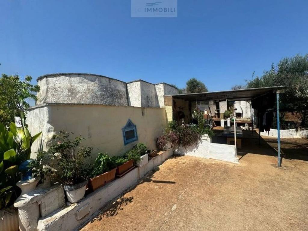 casa indipendente in vendita a Carovigno in zona Serranova