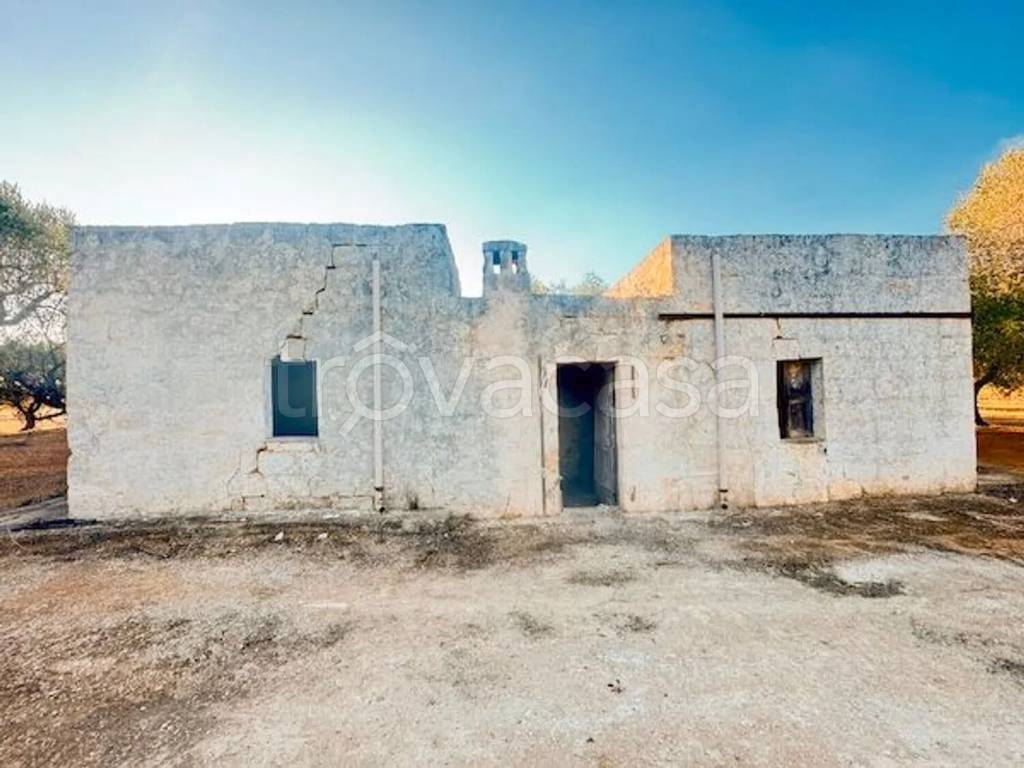 casa indipendente in vendita a Carovigno in zona Serranova