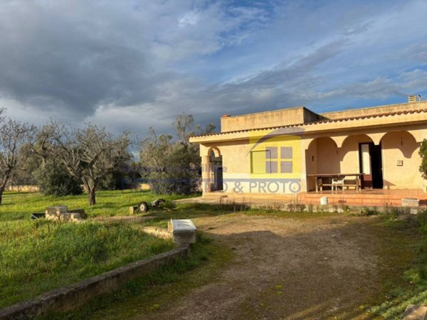 appartamento in vendita a Carovigno in zona Serranova