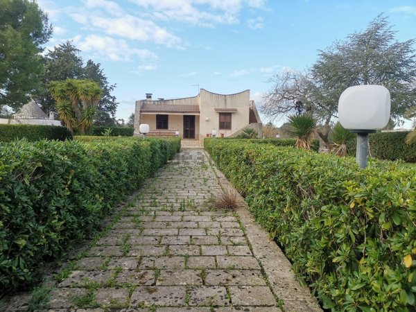 casa indipendente in vendita a Carovigno in zona Serranova