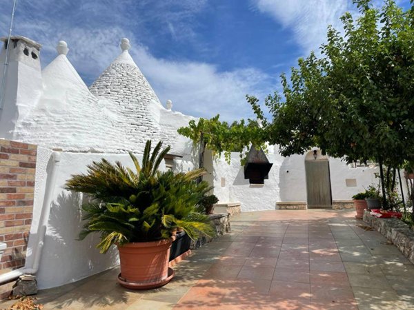 casa indipendente in vendita a Ceglie Messapica