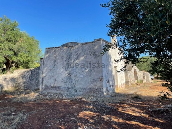 pentavano in vendita a Ceglie Messapica