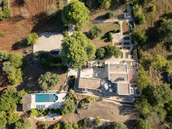 casa indipendente in vendita a Ceglie Messapica