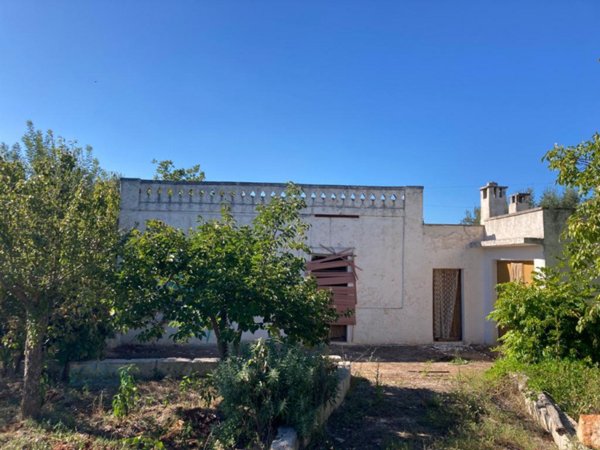 casa indipendente in vendita a Ceglie Messapica