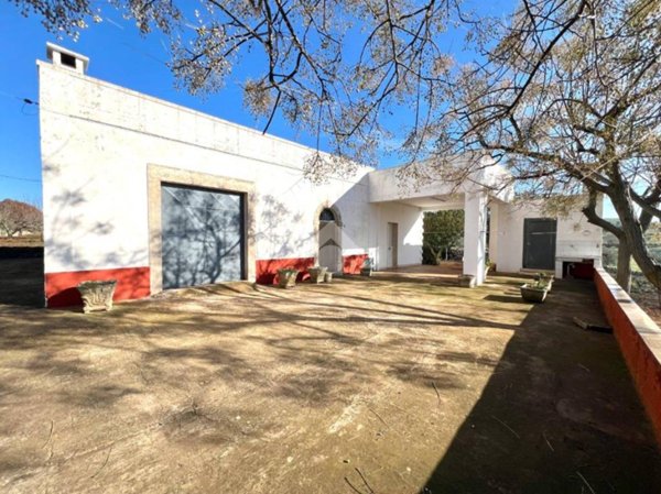 casa indipendente in vendita a Ceglie Messapica