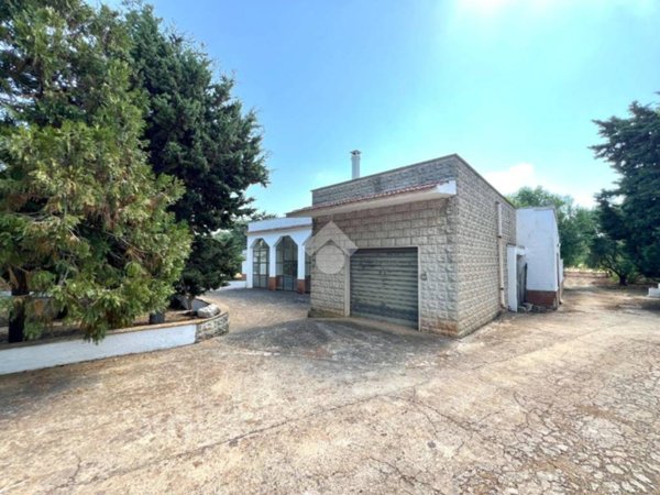 casa indipendente in vendita a Ceglie Messapica