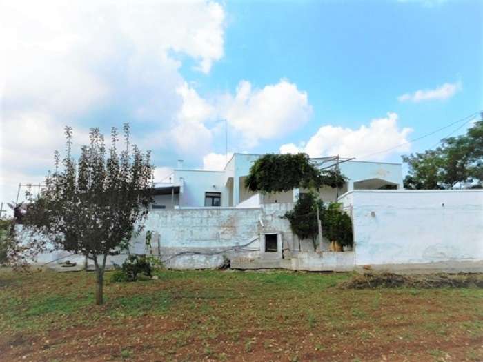 casa indipendente in vendita a Ceglie Messapica