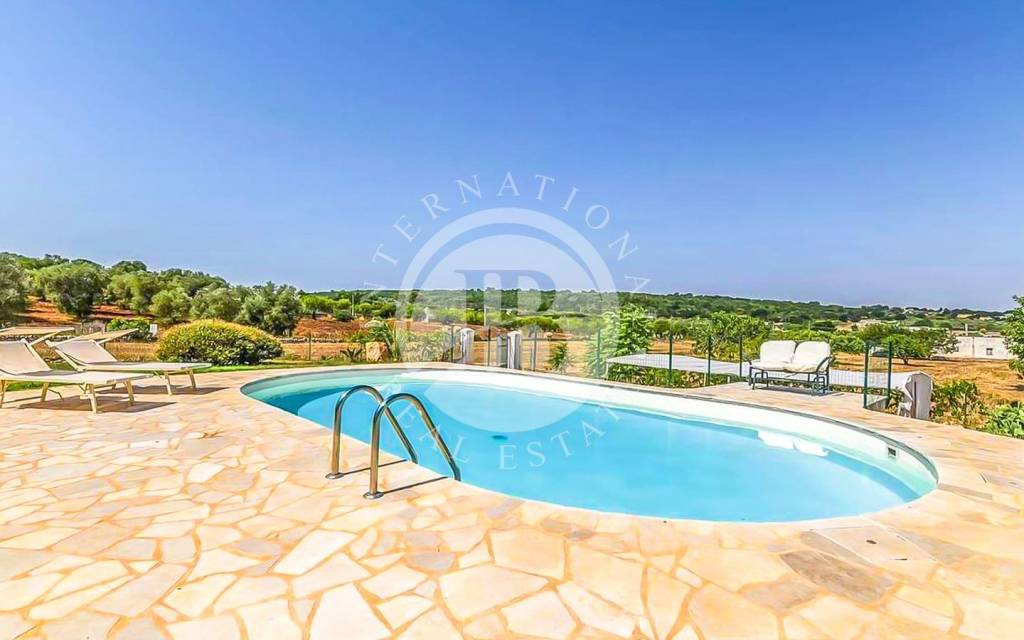 villa in vendita a Ceglie Messapica
