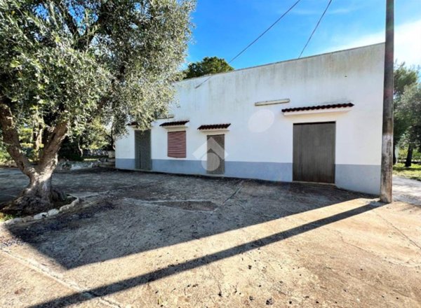 casa indipendente in vendita a Ceglie Messapica