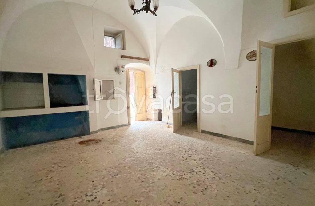 casa indipendente in vendita a Ceglie Messapica
