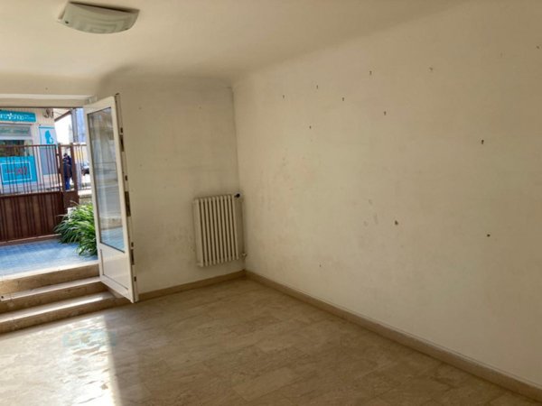 locale commerciale in vendita a Ceglie Messapica