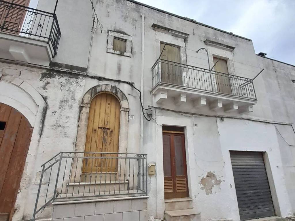 casa indipendente in vendita a Ceglie Messapica