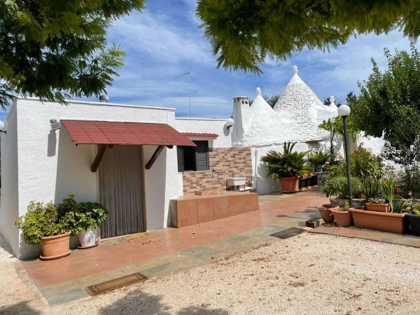 casa indipendente in vendita a Ceglie Messapica