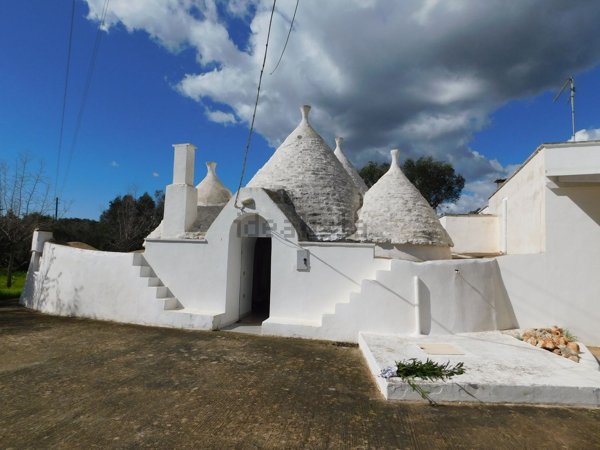 pentavano in vendita a Ceglie Messapica