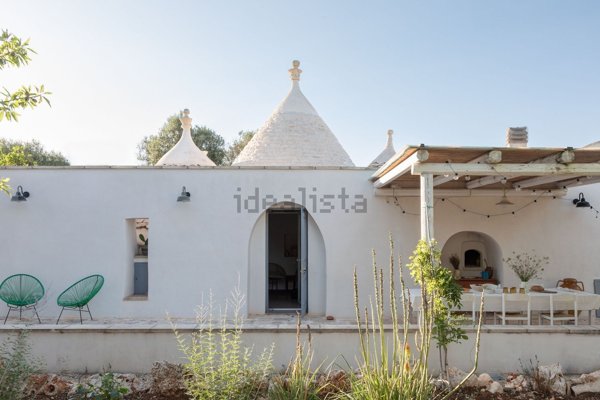 esavano in vendita a Ceglie Messapica