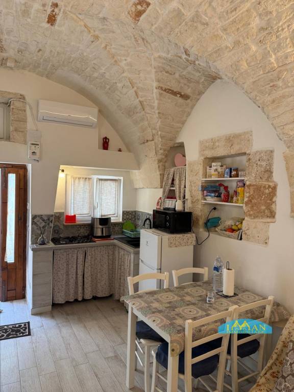 casa indipendente in vendita a Ceglie Messapica
