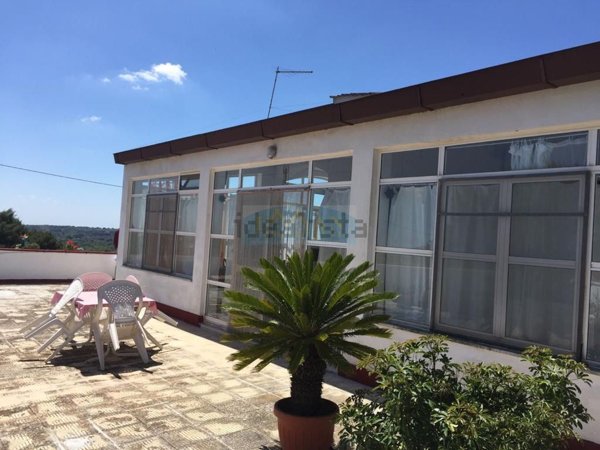 casa indipendente in vendita a Ceglie Messapica
