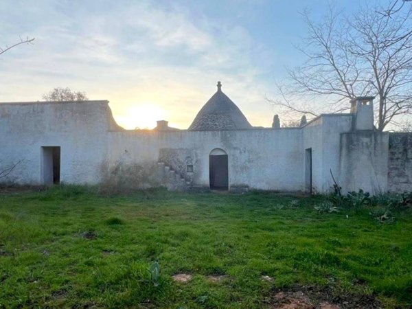 casa indipendente in vendita a Ceglie Messapica
