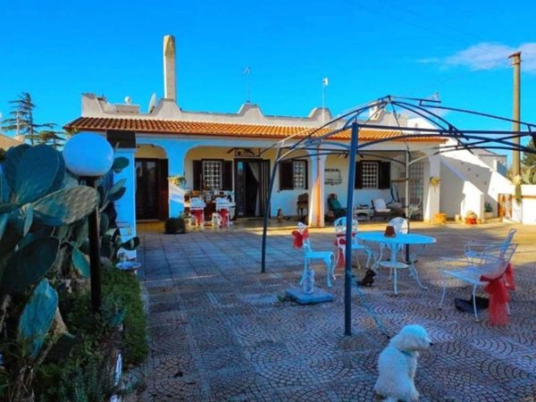 casa indipendente in vendita a Ceglie Messapica