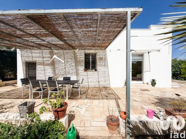 casa indipendente in vendita a Ceglie Messapica