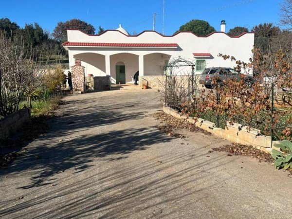 casa indipendente in vendita a Ceglie Messapica