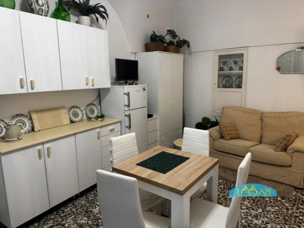 casa semindipendente in vendita a Ceglie Messapica