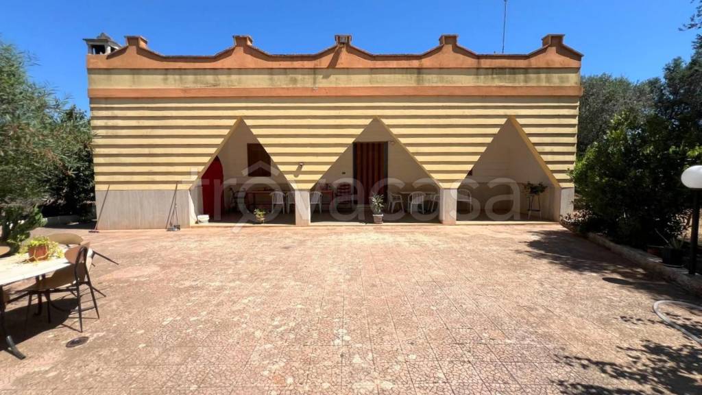 casa indipendente in vendita a Ceglie Messapica