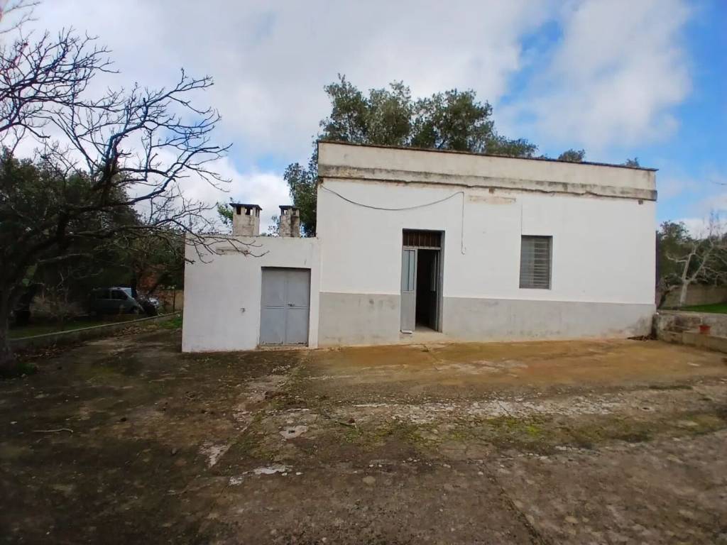 casa indipendente in vendita a Ceglie Messapica
