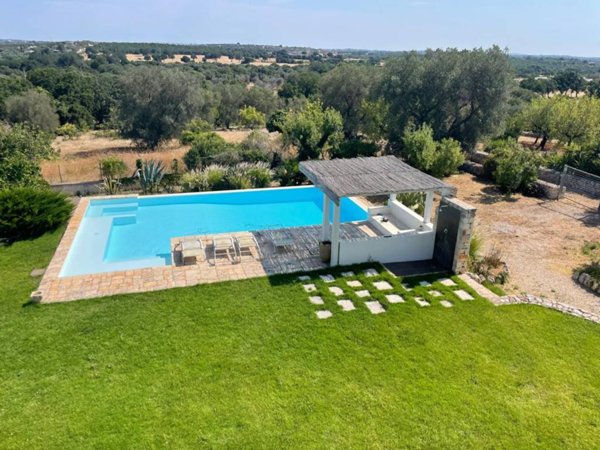 casa indipendente in vendita a Ceglie Messapica
