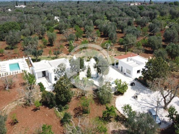 casa indipendente in vendita a Ceglie Messapica