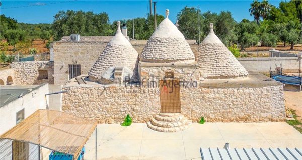 casale in vendita a Ceglie Messapica