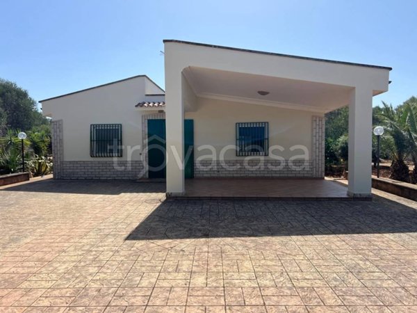 casa indipendente in vendita a Ceglie Messapica