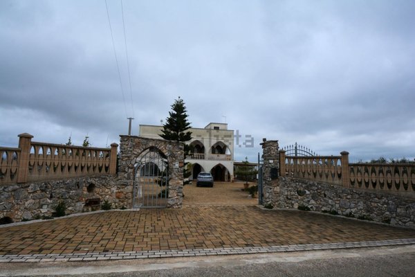 casa indipendente in vendita a Ceglie Messapica