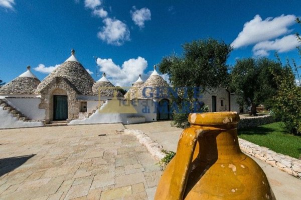 casale in vendita a Ceglie Messapica