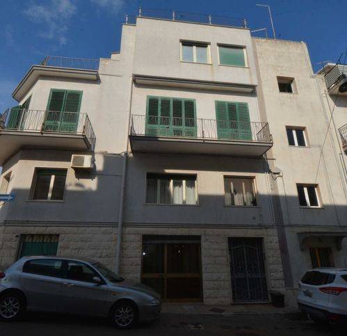 intera palazzina in vendita a Ceglie Messapica