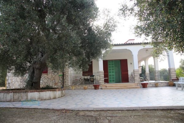 casa indipendente in vendita a Ceglie Messapica