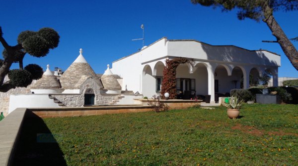 casa indipendente in vendita a Ceglie Messapica