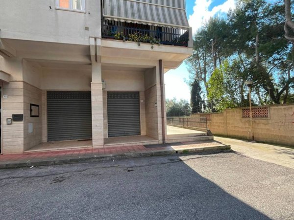 negozio in vendita a Ceglie Messapica