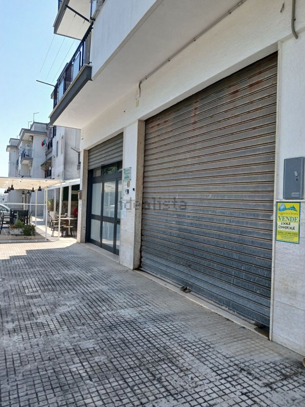 locale commerciale in vendita a Ceglie Messapica