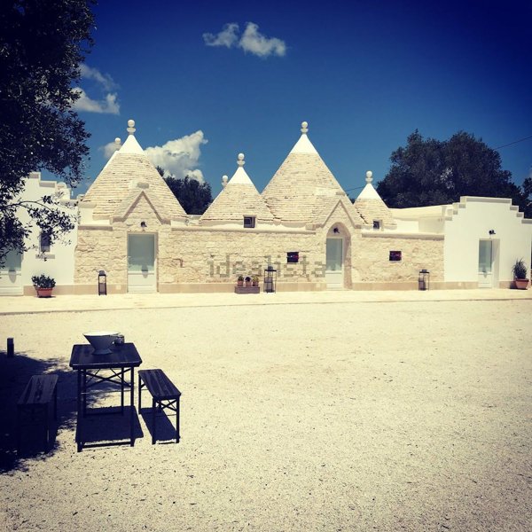 esavano in vendita a Ceglie Messapica