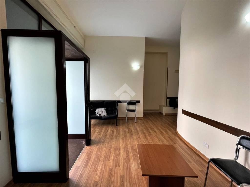 ufficio in vendita a Ceglie Messapica
