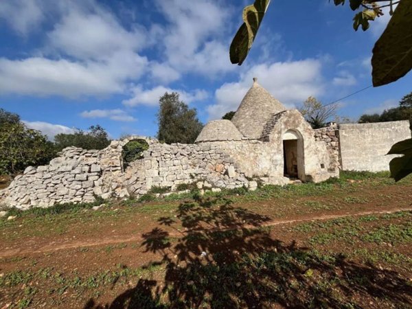 casale in vendita a Ceglie Messapica